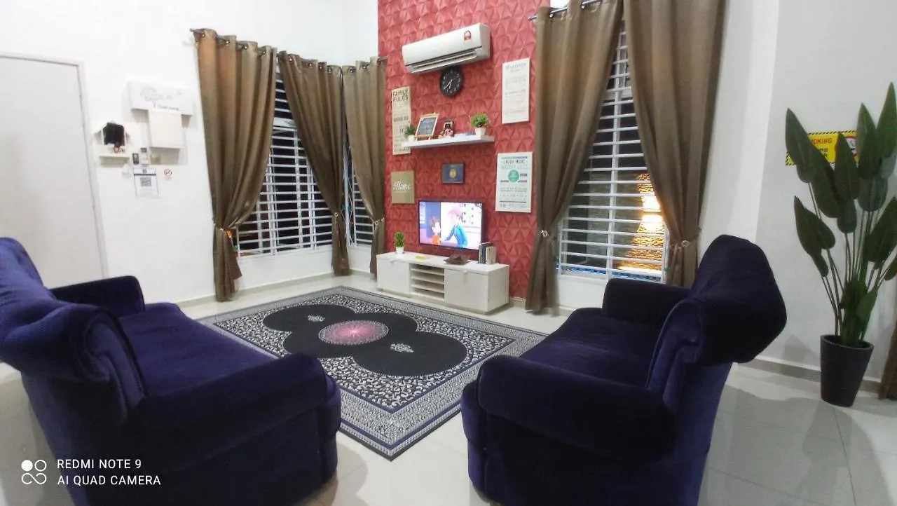 Villa D'Zahra Home - With 30Ft Private Pool Malacca